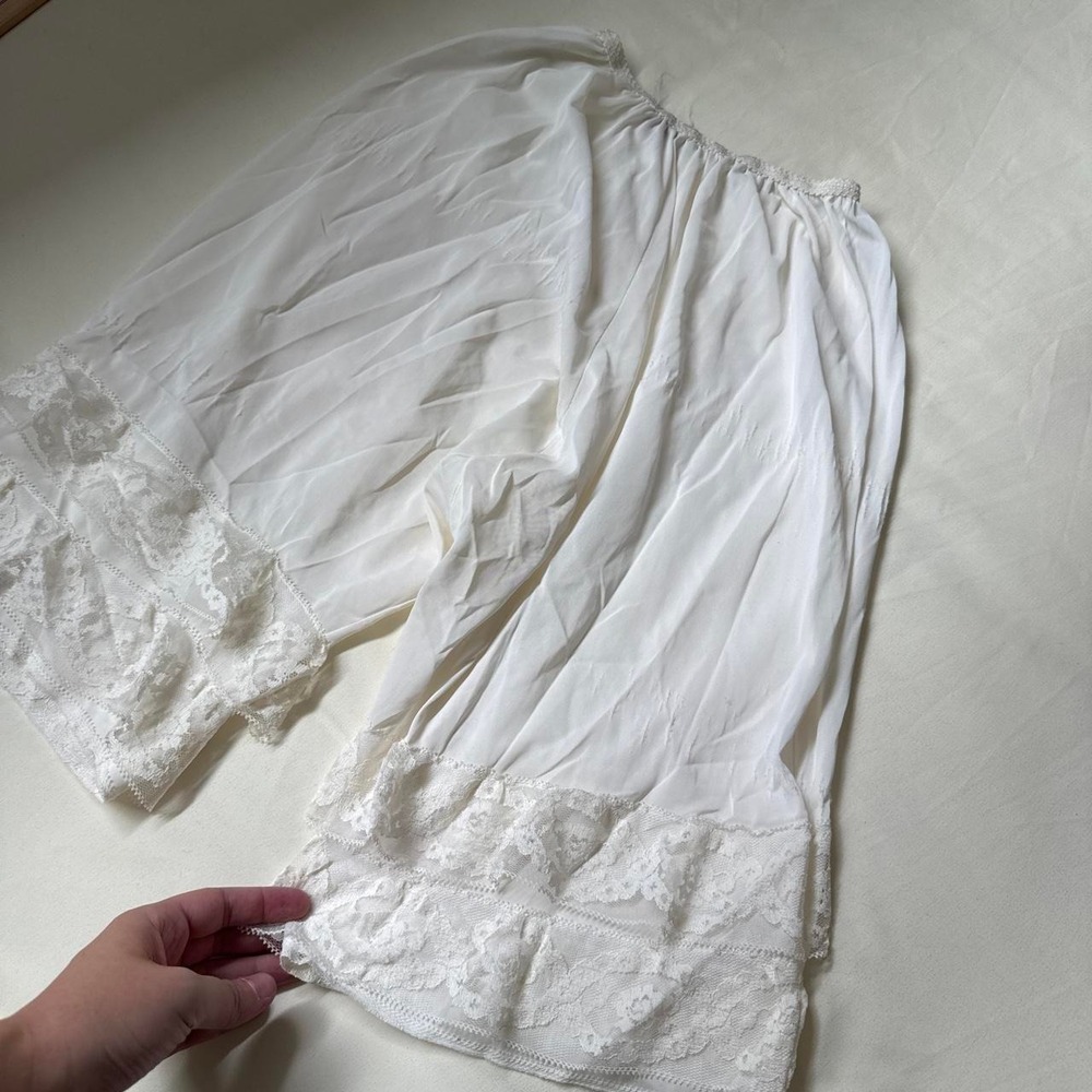white lace pettipants bloomers - Picture 5 of 5